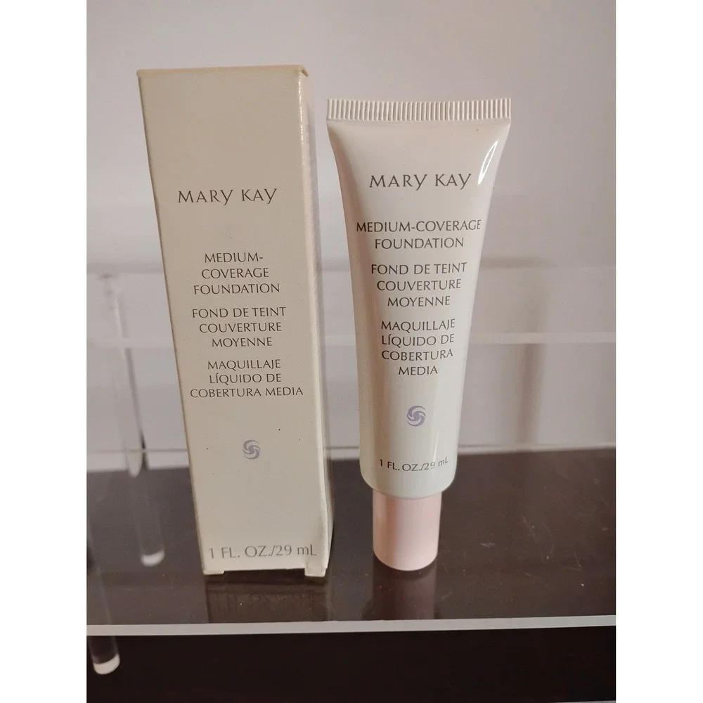 Mary Kay Medium Coverage Foundation Bronze 507 Normal to Oily Skin 1 fl oz NIB